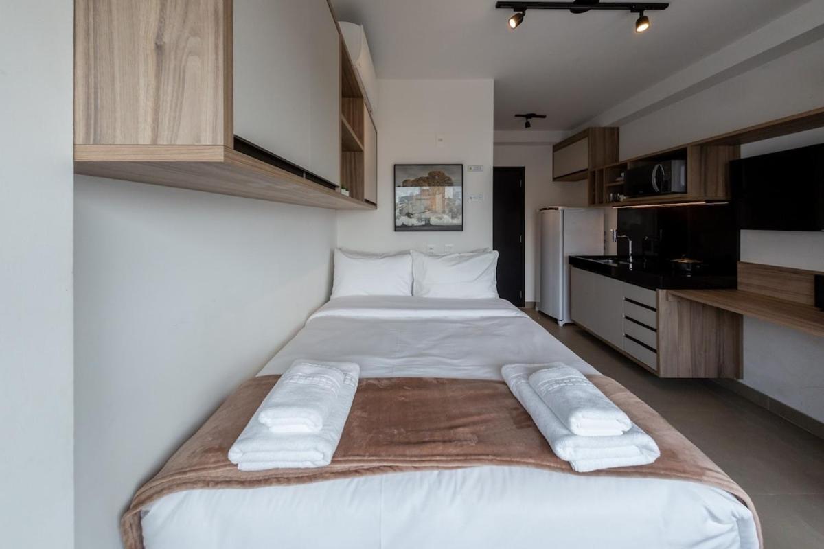Apartamento Bhomy Pinheiros - 1 Quadra Metro O Freire Or1817 *